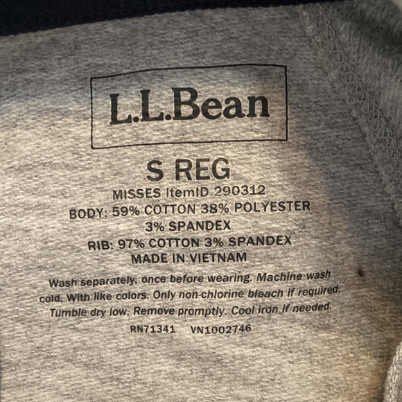 ❌SOLD❌ L. L. Bean | Sweatshirt | S - Picture 6 of 9